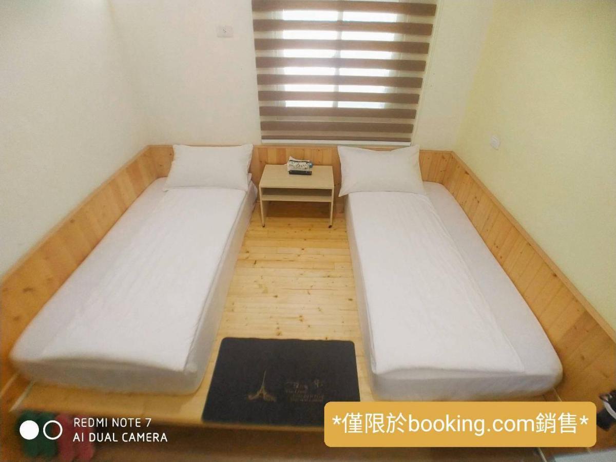 玖拾捌民宿-98Bnb Città di Hualien Esterno foto