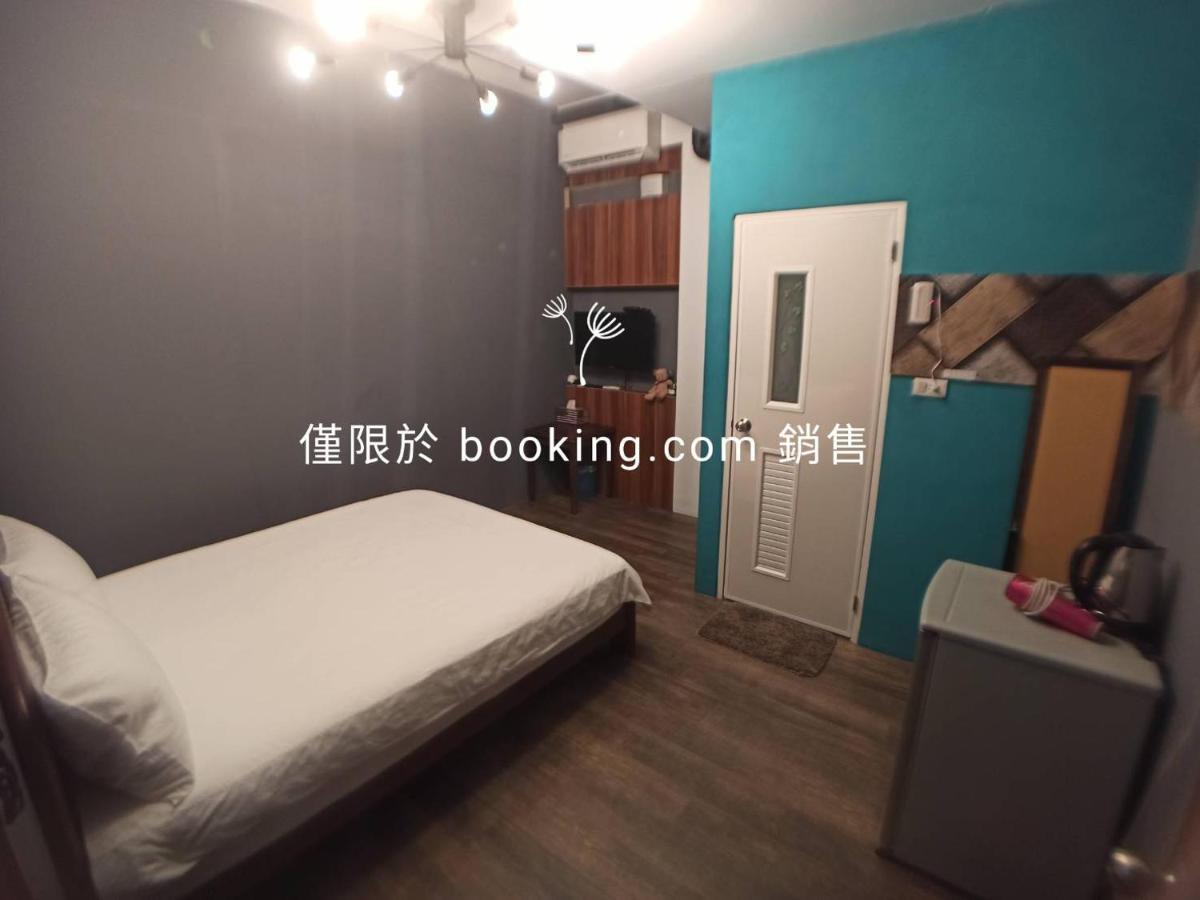 玖拾捌民宿-98Bnb Città di Hualien Esterno foto