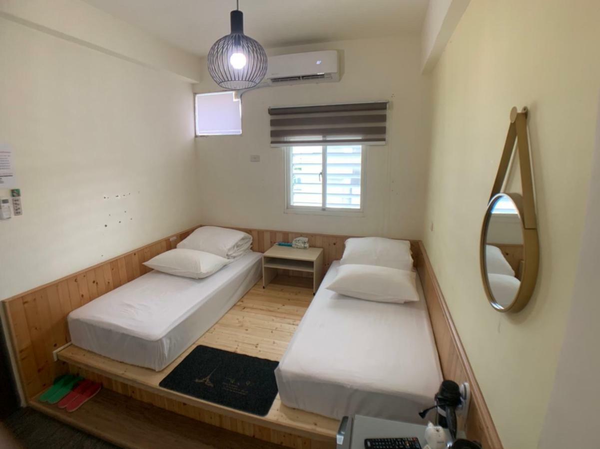 玖拾捌民宿-98Bnb Città di Hualien Esterno foto