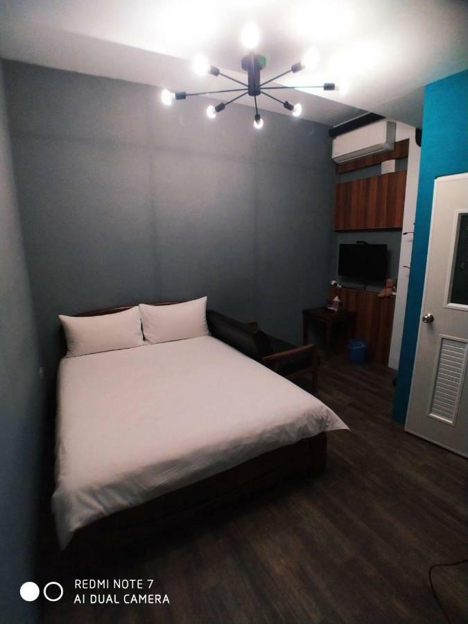 玖拾捌民宿-98Bnb Città di Hualien Esterno foto