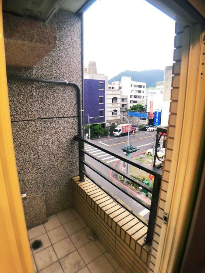 玖拾捌民宿-98Bnb Città di Hualien Esterno foto