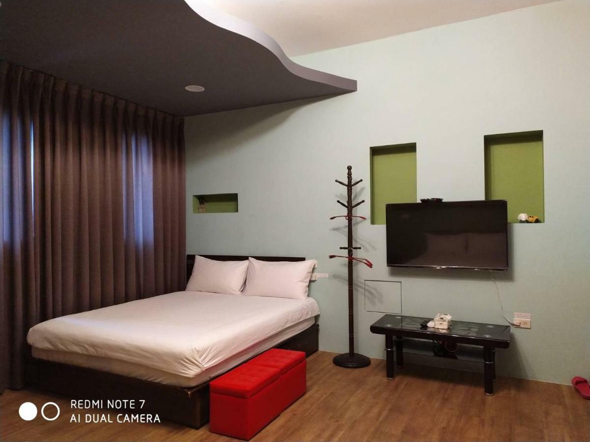 玖拾捌民宿-98Bnb Città di Hualien Esterno foto