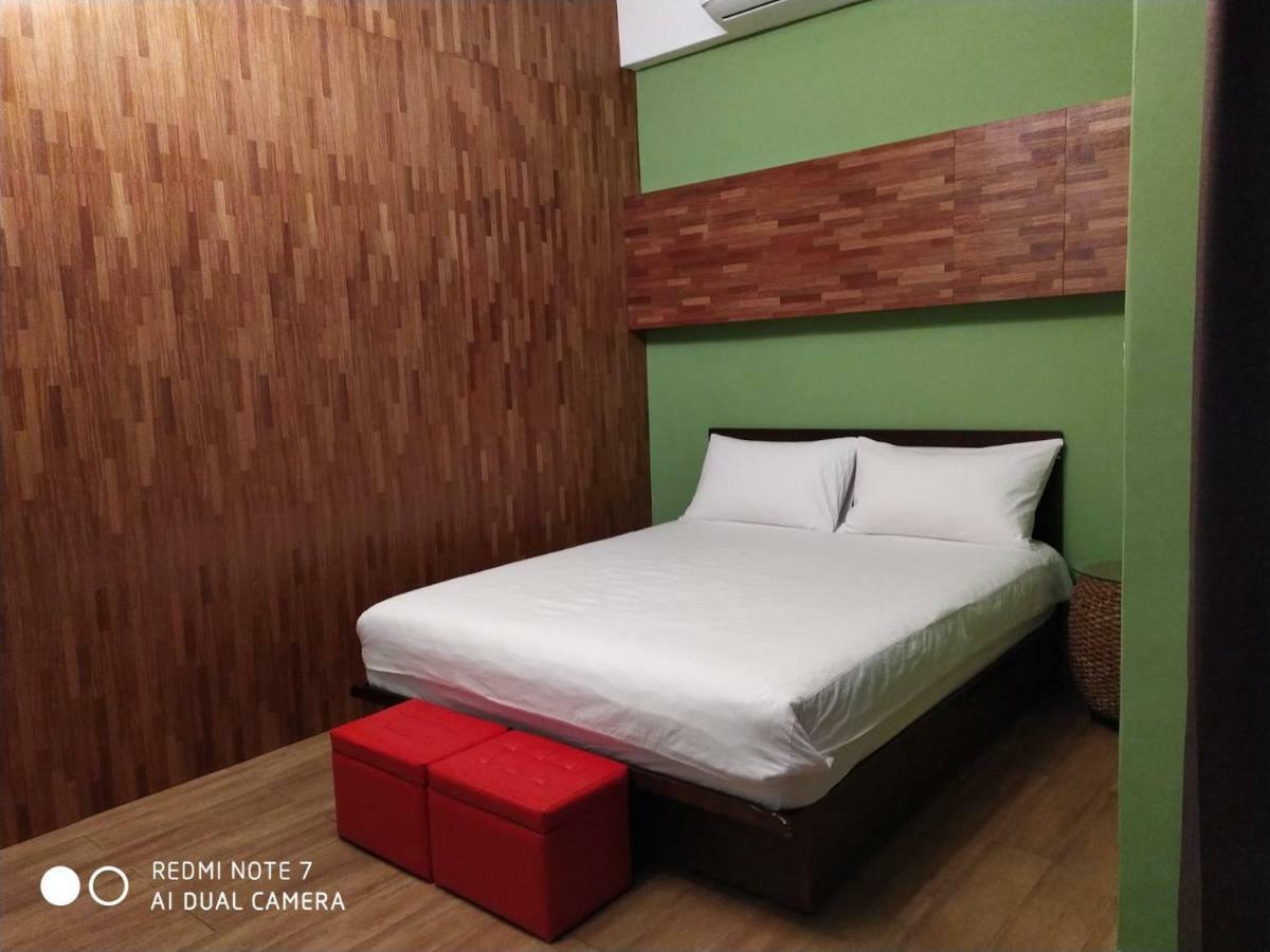 玖拾捌民宿-98Bnb Città di Hualien Esterno foto