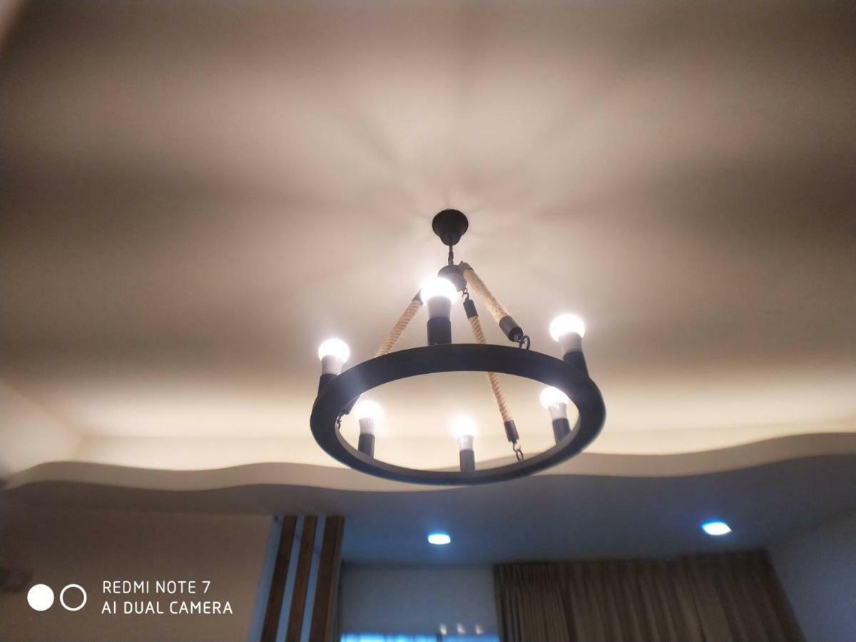 玖拾捌民宿-98Bnb Città di Hualien Esterno foto