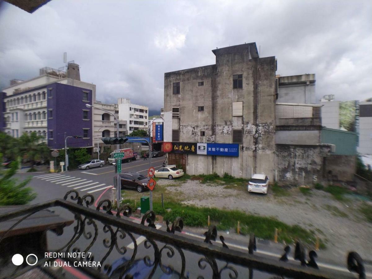 玖拾捌民宿-98Bnb Città di Hualien Esterno foto