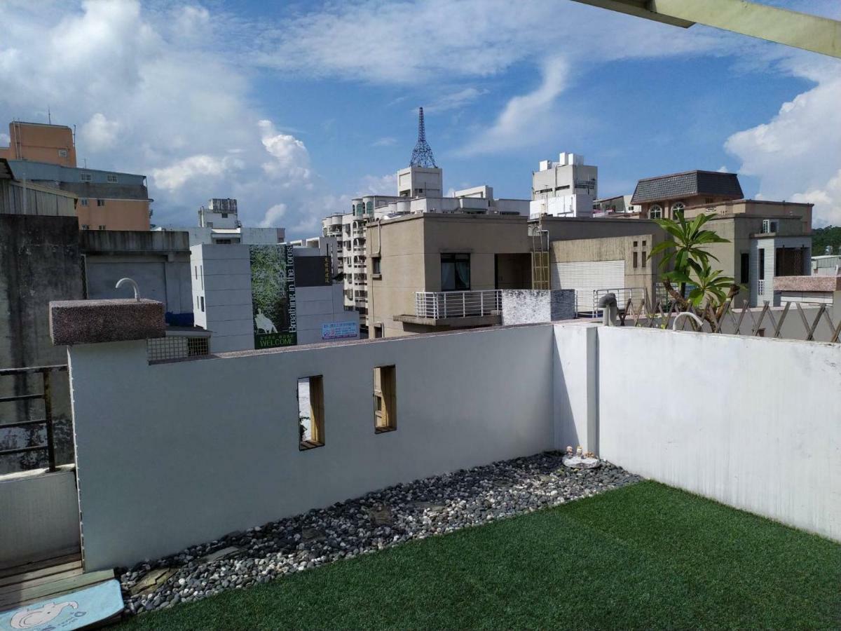 玖拾捌民宿-98Bnb Città di Hualien Esterno foto